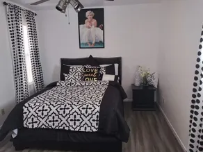 \"Hollywood\" - Home away from home.  Near LAX & Beaches - Image 3