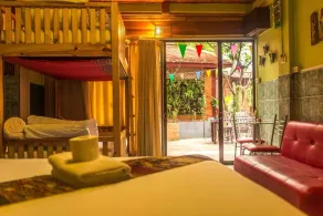 Boutique House Nipha - Image 4