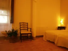 Cottage - Image 3