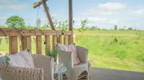 Luna & Hera - Luxury Vintage Glamping! - Image 5