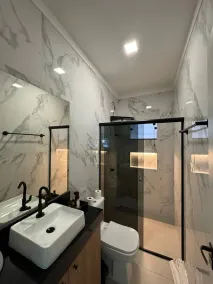 Hotel Gran Amazon Av Julio Cesar - Image 4