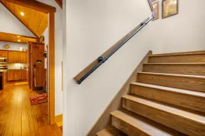Mountain Breeze, an exquisite home with stunning mountain views is conveniently - Image 2