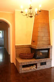Beautiful apartment with garden, fireplace and swimming pond - fantastic location - Image 2