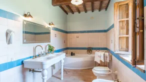 PODERE BAGNOLO 8, Emma Villas - Image 3
