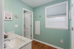 Eden Oasis ~ Hot Tub, Swimming Pool, 2 King Suites, Kids Rooms, PS4, Ping Pong - Image 3
