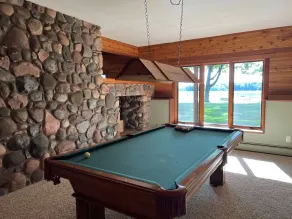 Spacious lakefront cabin, perfect for your family get-a-way - Image 2