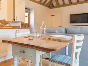 1 Schlafzimmer Unterkunft in Pett - Image 5