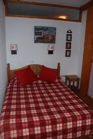 Lovely apartment with large terrace and direct access to the slopes - Image 3