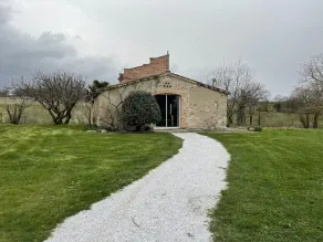 Pretty stone cottage - Image 4
