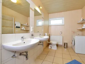 Garden-view Apartment in Heringhausen Lake City Centre - Image 2