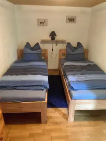 Ferienwohnung Erdgeschoss, 50 qm, 2-4 Pers., 1 Schlafzimmer, Wohnzimmer mit Ausziehcouch, Wohnküche, Bad/WC - Image 4
