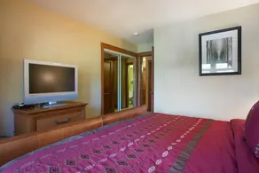 2203 - One Bedroom Den Standard Eagle Springs East condo - Image 3