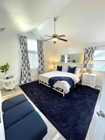 4 bd 2.5 ba Near.Buchanan HS  with pool; sleeps 11 - Image 4