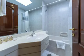 Havana Holiday Homes in Al Garhoud  - Image 2