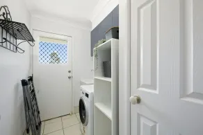Puddleduck House - Image 3