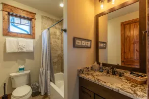 Soaring Hawk Lodge at Eagles Nest - Image 2
