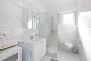 Object with 2 bedrooms and 2 BZ, air conditioning, satellite TV and internet - Image 3