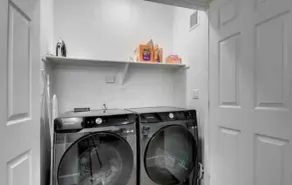 Chic Luxe Apt for 4, Glendale AZ - Image 2