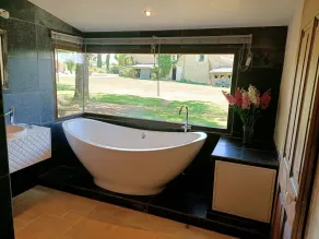 WILD CHIC HOUSE stone farmhouse in absolute calm Spa & heated pool - Image 3