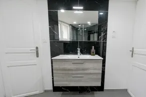 Appartement dans maison atypique - Image 3