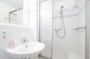 Vacation apartment \"Weishaupt\" up to 4 persons (non-smoking) - Image 2