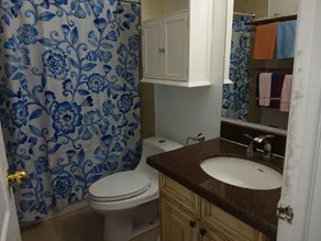 The Tranquil Suite 3 bedrooms - Image 2