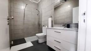 Lovely 2-bedroom apartment - near Braga city center! - Image 2
