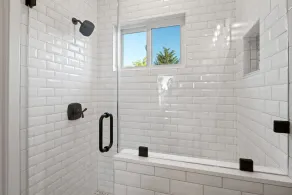 Modern 1BR in Historic Folsom, near top attractions - Image 5