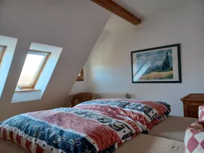 Vacation apartment with natural garden on the outskirts of the village. Nearest bathing area and forest edge 500m - Image 3