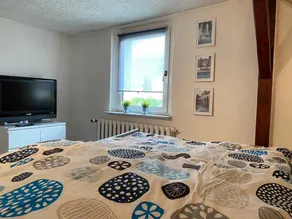 Holiday Apartment 'Beautiful Attic Apartment' with Wi-Fi - Image 4