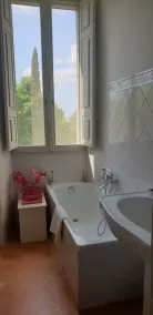 Apartment in country villa with swimming pool - Image 2