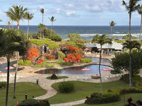 Ocean Front’s Top End Unit;  Partial Ocean View in Lanai; 1 minute walk to Beach - Image 4