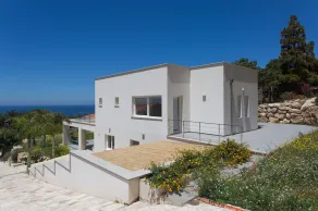 Villa em Pizzolungo com 4 quartos e capacidade para 8 pessoas - Image 5
