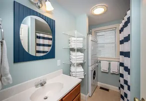 Pristine York Beach Cottage | One Long Beach Properties: Stuga # 2 - Image 5