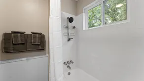 Quaint Studio Close to Downtown and Domain - Image 3