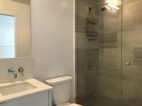 [Sun Palace]Luxurious 3BR Suite in Heart of DT with Amazing View - Image 5