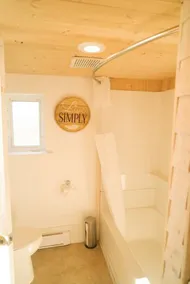 Waterfront Vacation Home - Image 5