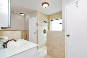 Grapevine Oasis, with Pool - Image 3