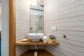 Appartement moderne très bien situé avec Wi-Fi, climatisation et terrasse - Image 2