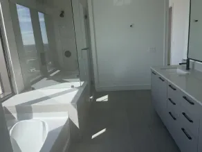 Cozy 2-bedroom Condo in Atlanta - Image 3