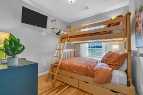Professionally Managed | 3 Blocks to Beach - Image 3