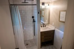 Charming home steps away from Main Street Hudson and Western Reserve Academy - Image 2