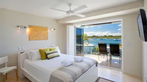Commodore 1- Overlooking the picturesque Noosa River - Image 5