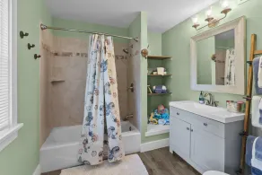 Pedal II - Private 2 Bedroom Apartment Close to Town ~ Walk Everywhere! - Image 2