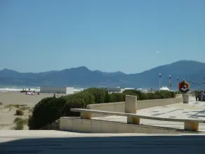Studio cab 30m2 + 8m2 terrace facing the sea, private parking, air conditioning, WIFI - Image 5