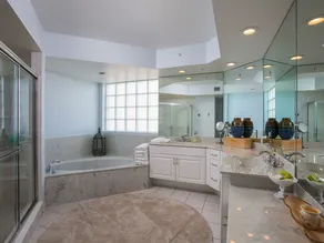 Famille Propriété Florida Oceanfront Condo - Image 3
