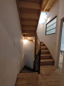 House 10 people - Image 2