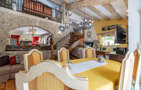 Awesome Home In Orgon - Image 2