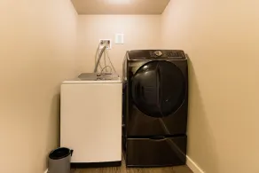 Seattle Launchpad - Cozy and Modern 2 BR Guest Suite - Image 2