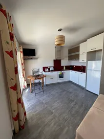 Very nice studio for 2 people, very functional, swimming pool, sea view - Image 5